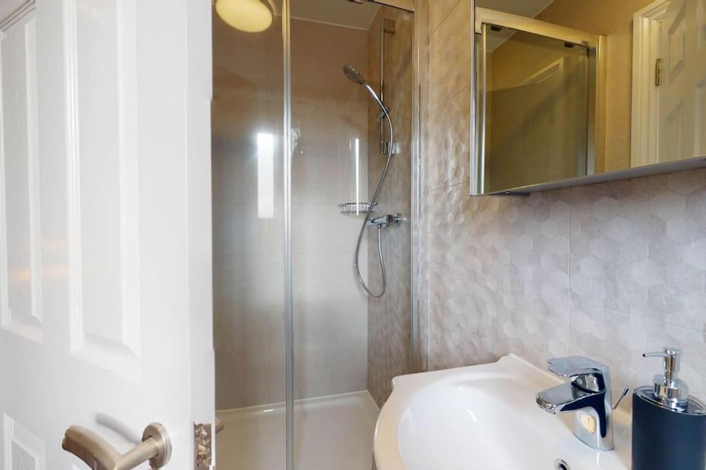 The Oxford Lodge - Ensuite Rooms Buitenkant foto